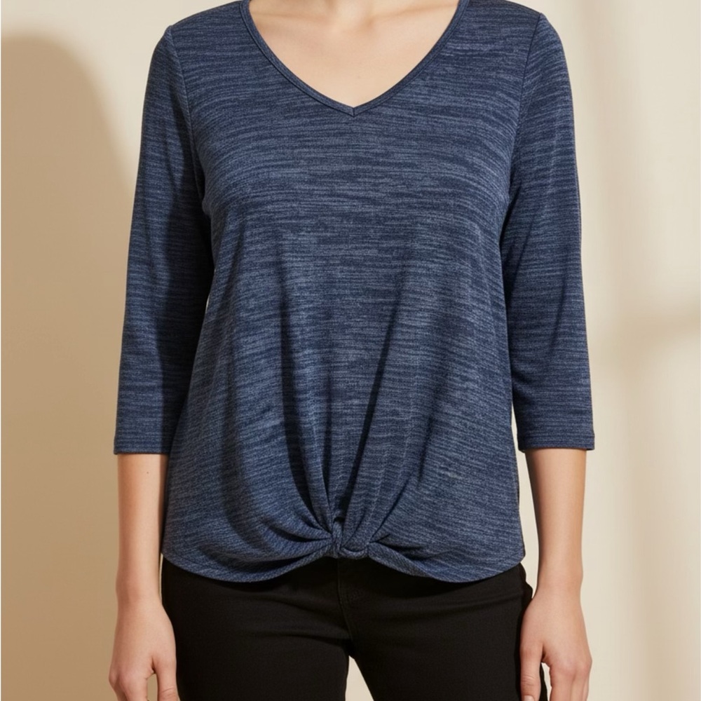 Status by Chenault Women's Knot Front Top blue